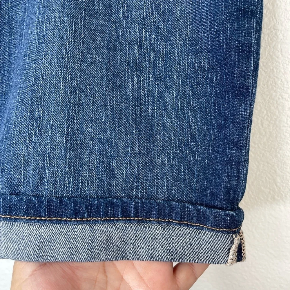 Old Navy Blue Jean Denim Bermuda Shorts with Cuffed Hem Size 4 Summer - Picture 4 of 10